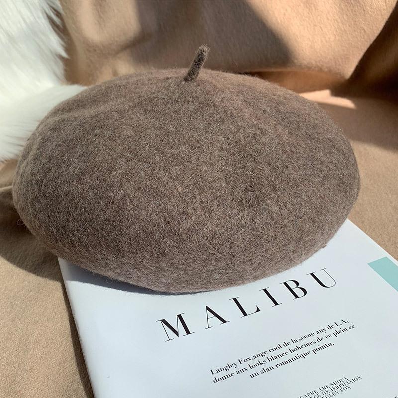 New hat autumn and winter trend women's beret monochrome high-quality warm painter hat spot