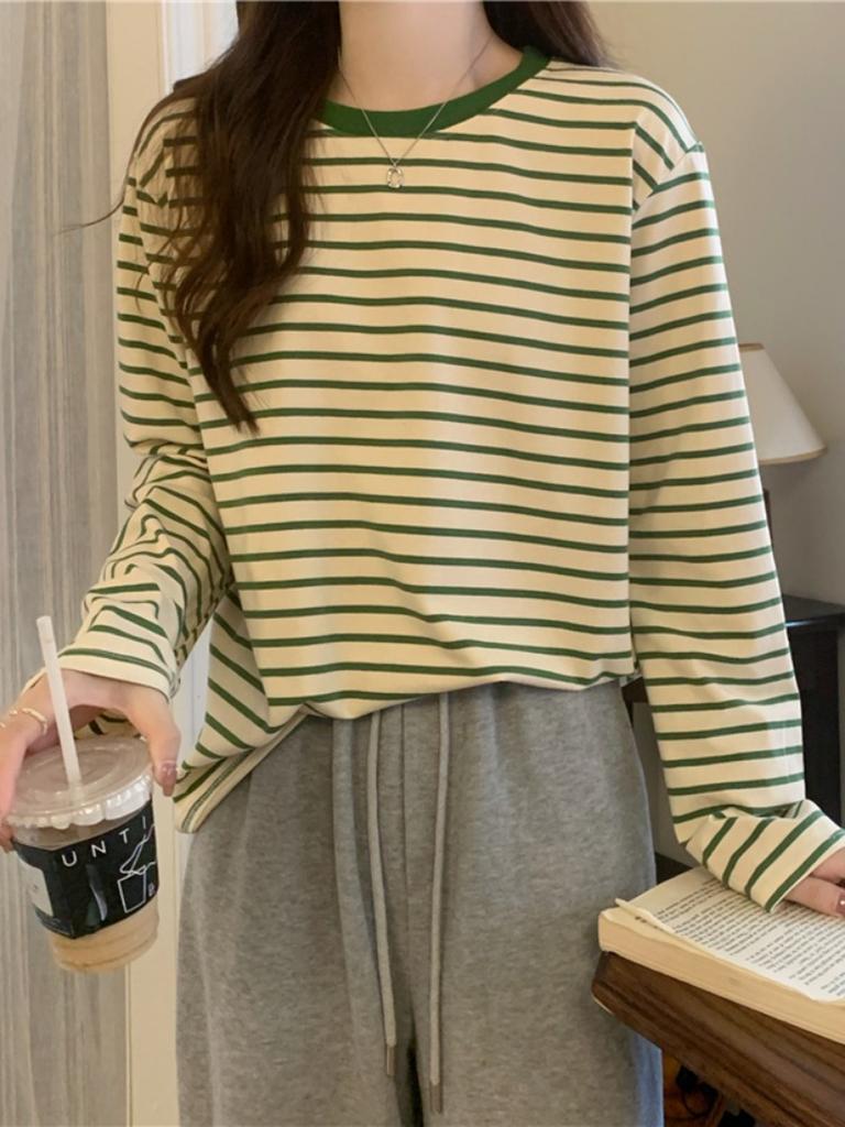New Spring Style Loose Fit Slimming Versatile Black and White Striped Cami Top Thin Crew Neck Long Sleeve T-Shirt for Women
