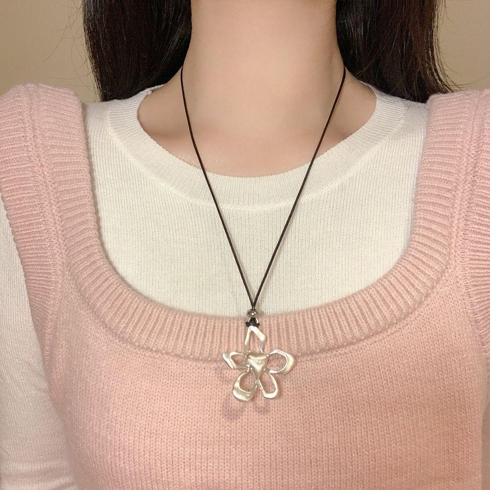 Y2K Long Chain Necklace Chain Sweater Chain Cute Metal Flower Necklace  Wedding