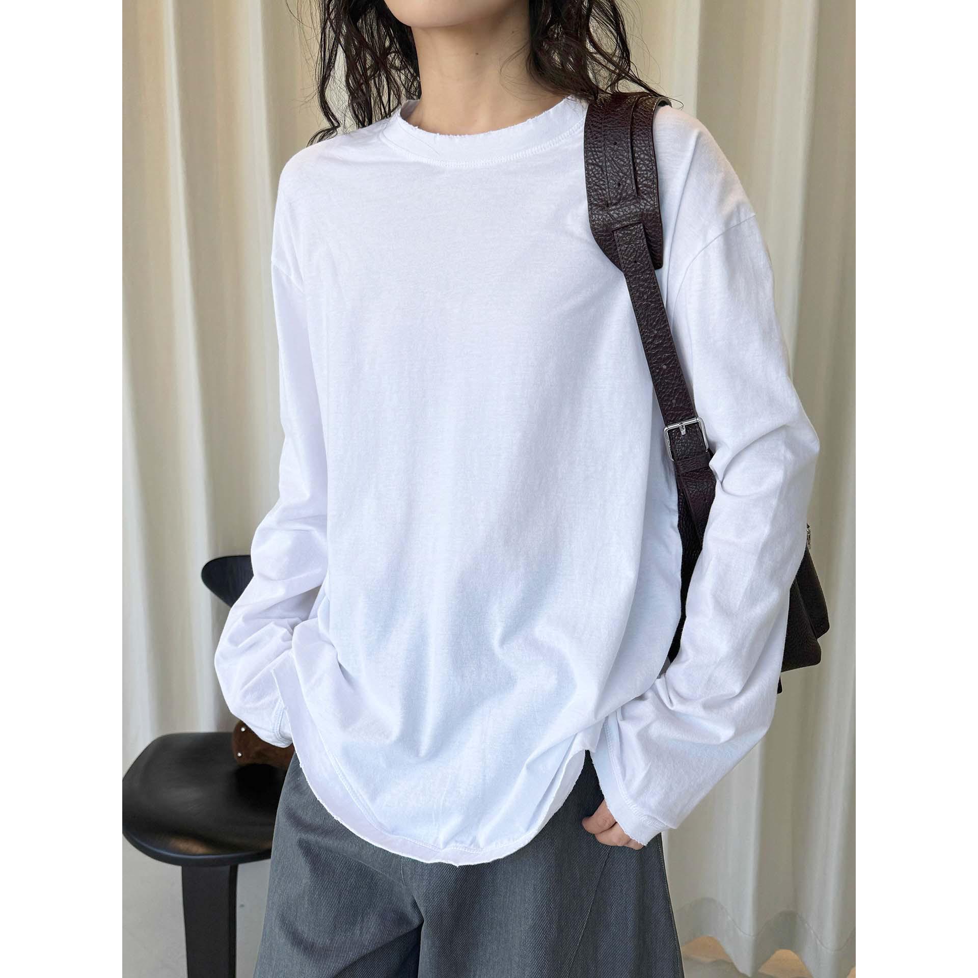 

Louvre Early Spring Oversized Korean Round Neck T-shirt - Women s Casual Loose Fit One Size белый