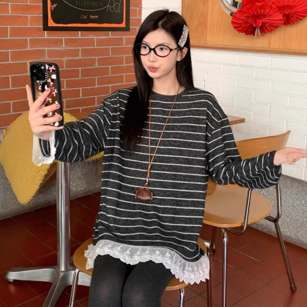 Lace edge splicing gray striped polished long-sleeved t-shirt women's spring lazy style loose inner bottoming shirt top