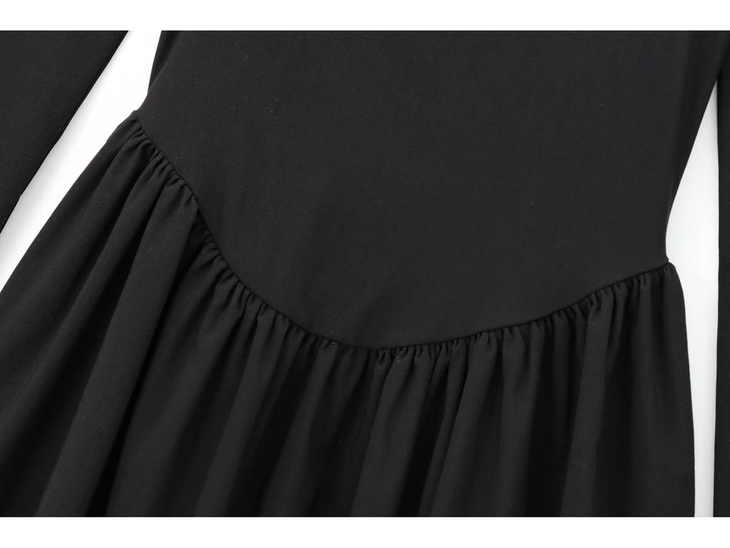 2024 Women's European & American Style Black Balloon Silhouette Square Neck Long Sleeve Short Dress