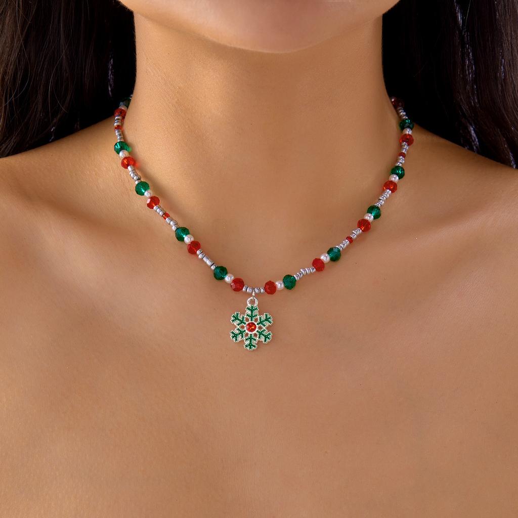 Christmas Ornaments New Elegant Beaded Snowflake Christmas Tree Pendant Necklace Versatile Holiday Accessories Gift