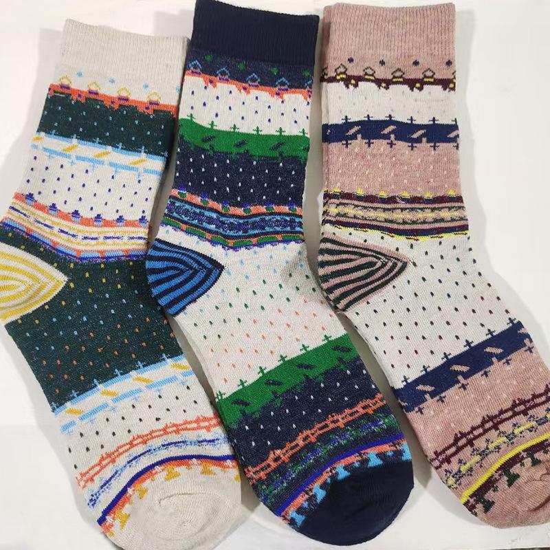 Female Spring and Autumn New Retro National Wind Drum Pile Cotton Socks