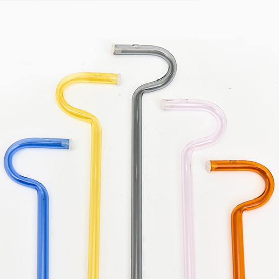 2Pcs Glass Drinking Straws with Anti-Wrinkle Glass Straws Cleaning Brush Reusable Curved Design Protects Lips Eco-Friendly