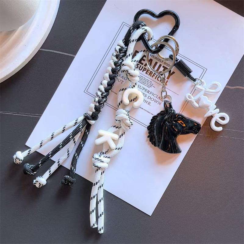 Year of the Horse Unicorn Keychain: Cute Pony Pendant Exquisite Figurine for Backpack