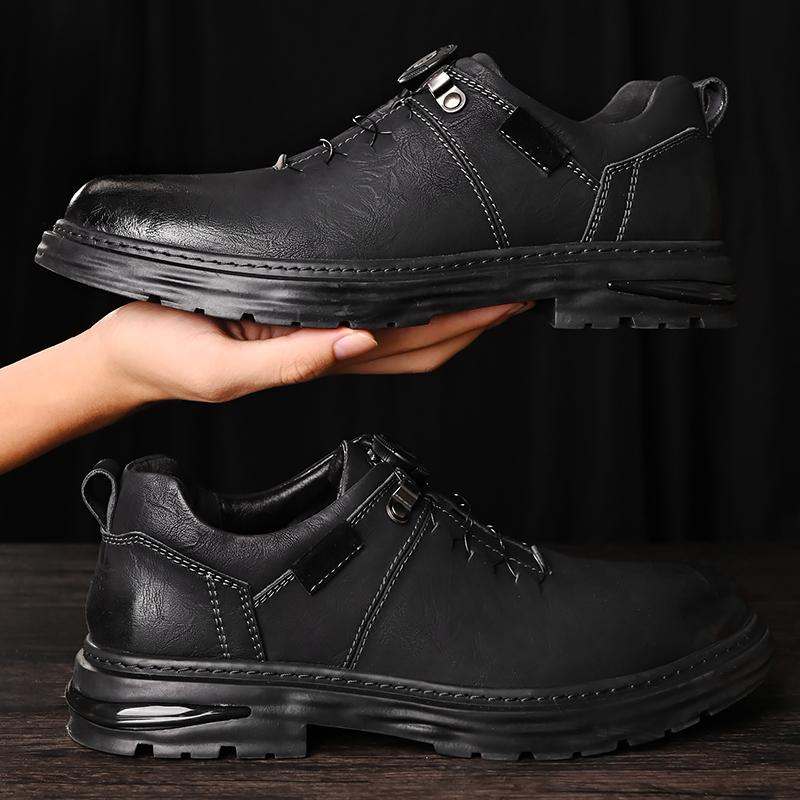 Mode Leder Schuhe Mann Lässige Slipper Luxus Design Slip-on Herrenkleiderschuhe Freizeitstil Große Größe Outdoor Abriebfeste Sohle