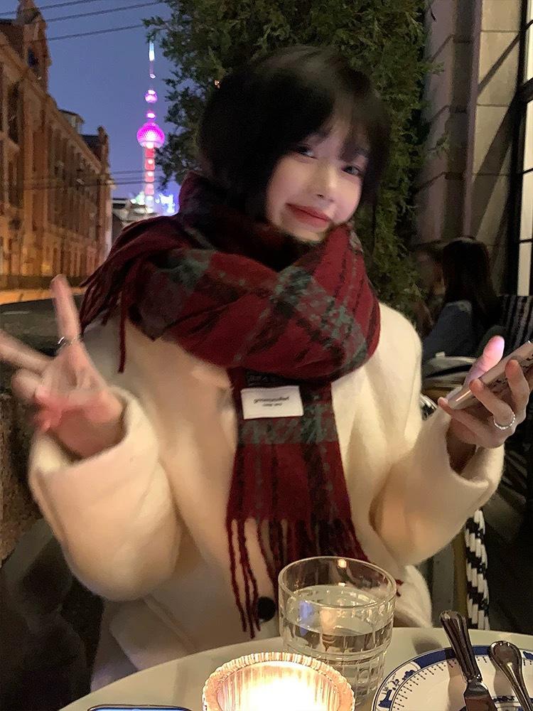 Plaid Korean-Style Women's Winter Scarf - Warm Imitation Cashmere Snood