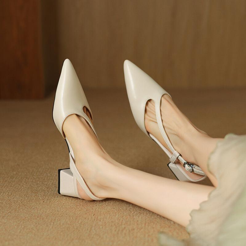 Summer new pointed back empty sandals women's rubber soft sole size women's shoes casual middle heel solid color bag head sandals