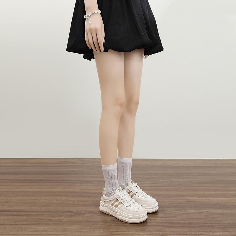 2025 Autumn New Thick-soled Muffin Little White Shoes Women's Color Matching Casual Versatile Student Board Shoes Four-season Single Shoes