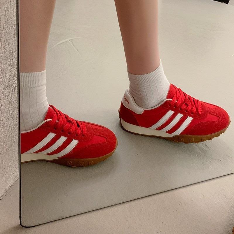 Retro women's shoes spring new flat-soled sports shoes lightweight casual soft-soled single shoes