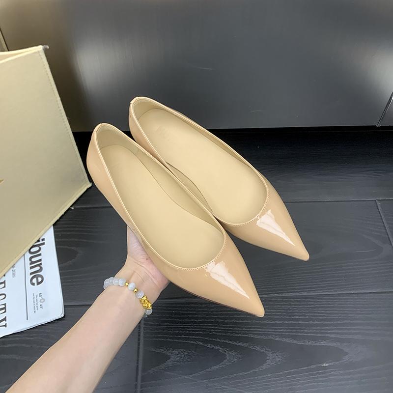 Spot PD05 Huizhou Is Not Tired of Feet, Advanced Sense Pointed Head Large Size Light Mouth Single Shoes 34-43 Red Sole Nude Flat Shoes