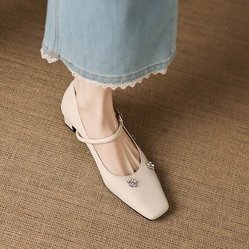 Krazing Pot Microfiber Square Toe Thick Med Heels Spring Summer Shoes Big Size 43 Flowers Decoration Women Office Lady Pumps