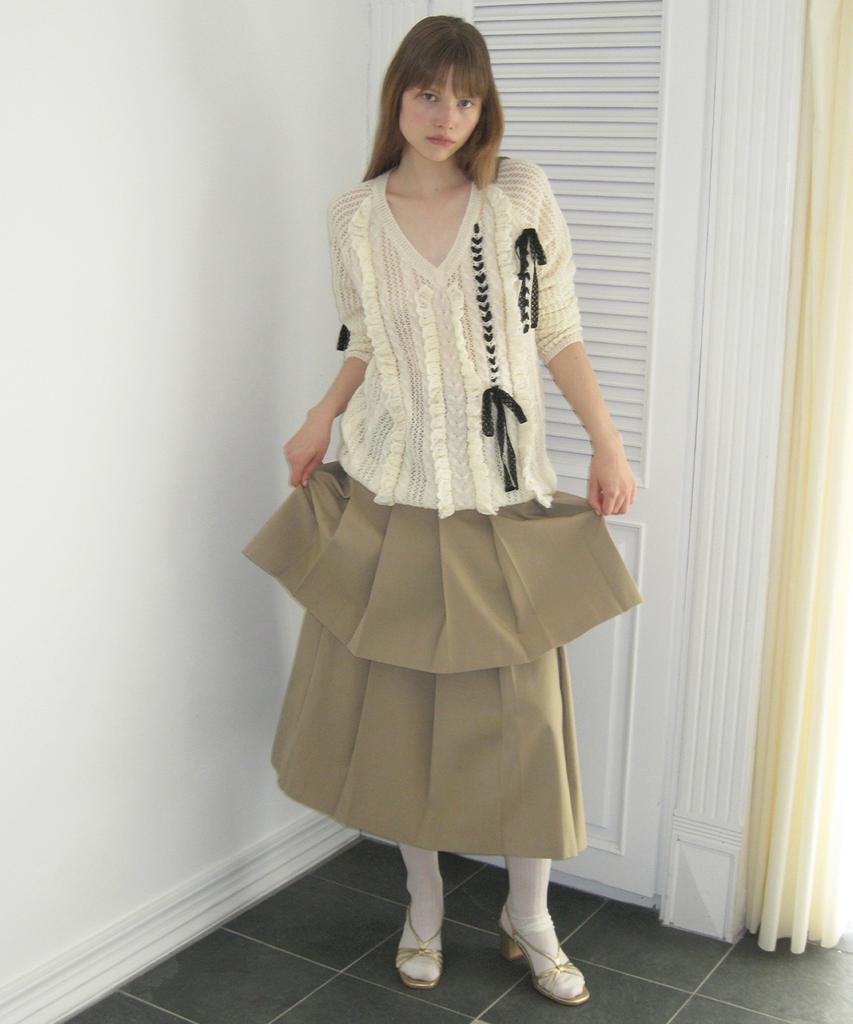 SINOON [Worn By Yeonwoo] Crochet Ribbon Tie V-Neck Pullover (Ivory)