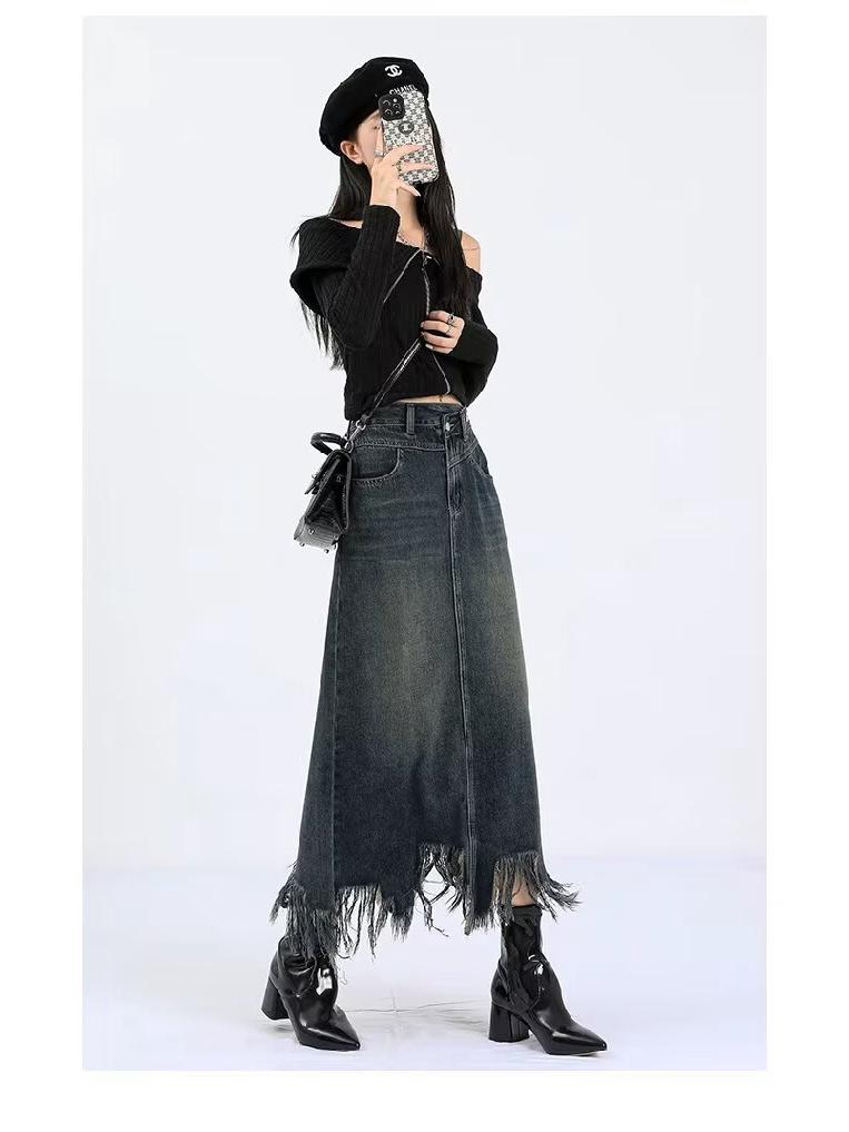 Women's High-Waisted Denim Midi Skirt, Autumn 2025: Slimming A-Line with Split, Fringe, and Hip-Hugging Design