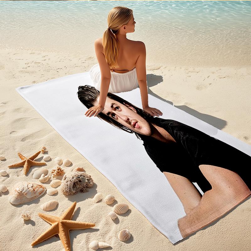 1Pc Urban Street Style Beach Towel, Quick Dry, Multi-Use for Beach Pool Gym Yoga Home Travel, Christmas, Halloween, Xmas Gift M928751