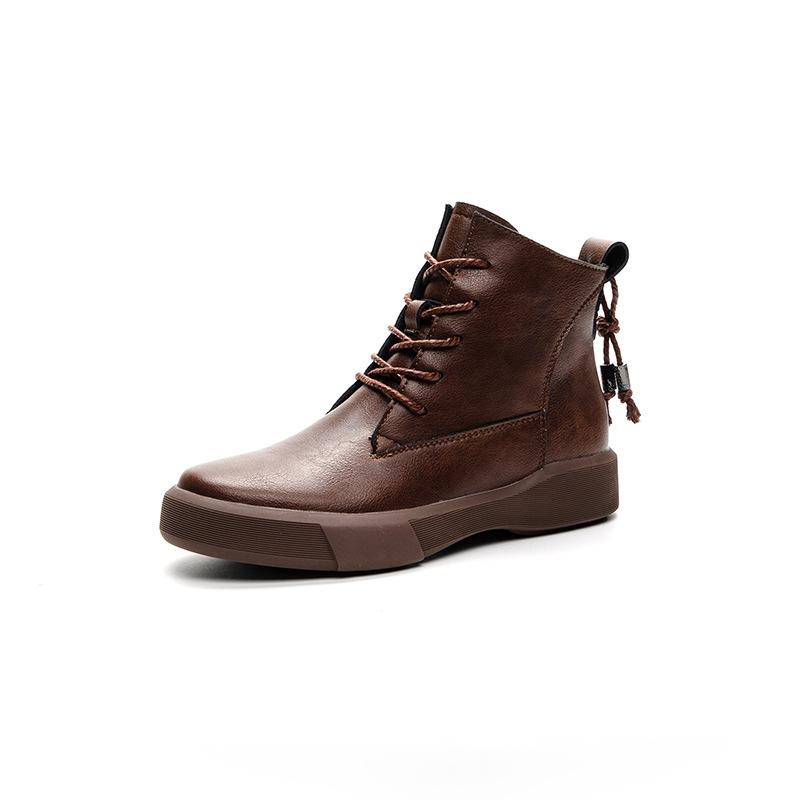 2025 casual new casual boots women's flat-bottomed large-size Martin boots student versatile British style soft-soled thermal short boots