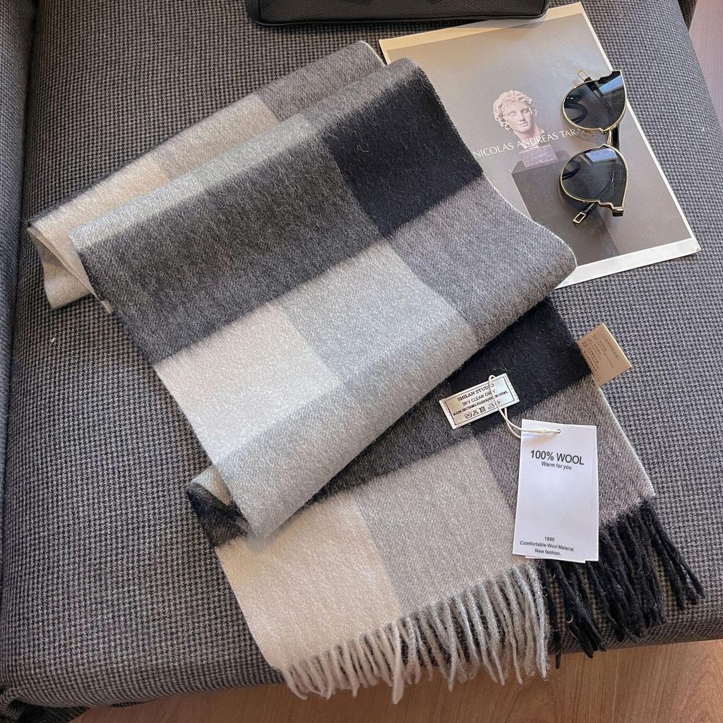 2025 Unisex 100% Wool Scarf: Versatile and Warm for Autumn & Winter