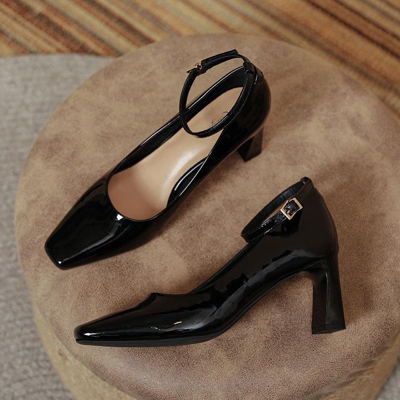 Red One-word Buckle High Heels Thick Heel Sexy New Black Temperament Shoes Square Head High Heel Single Shoes