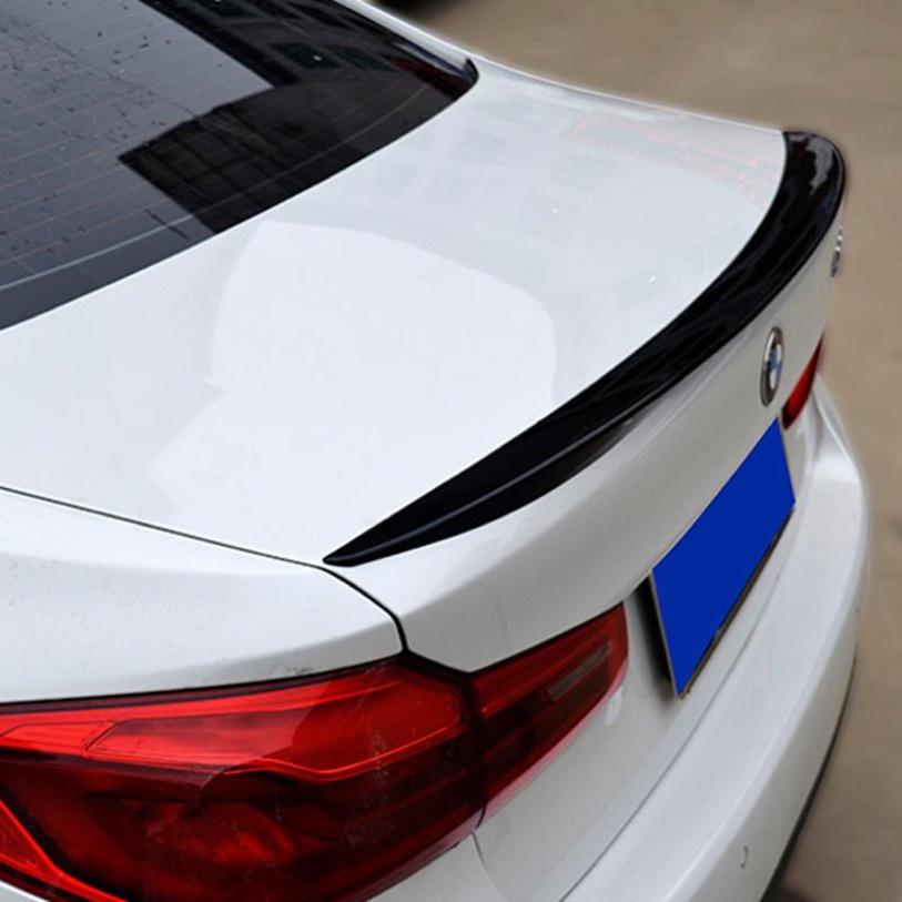 

Спойлер LIP V1 (1234 Upgrade, черный) для BMW 5 серия G30/31 2017- гг