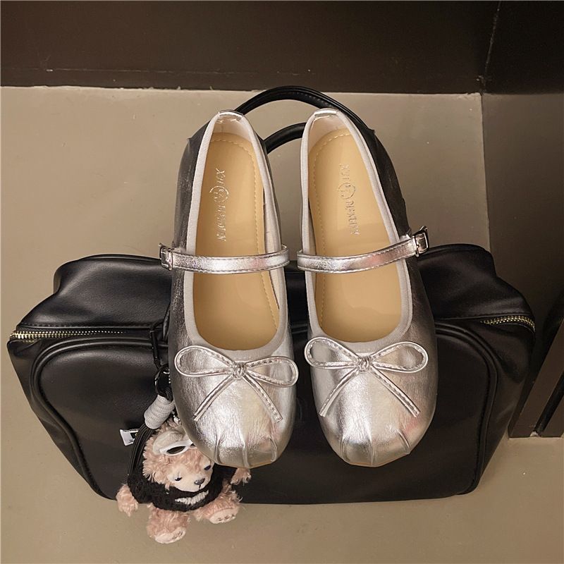 

Французские серебристые балетки на плоской подошве женские 2025 новый темперамент бант фея ветер слово ремешок туфли Мэри Джейн 40 серебряный