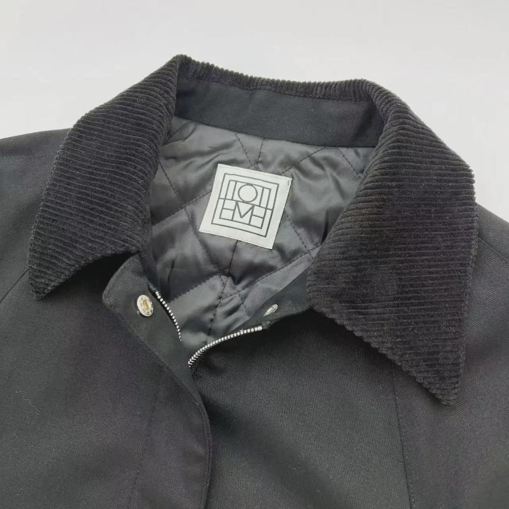 Severská švédská prošívaná větrovka áčkového střihu pro ženy