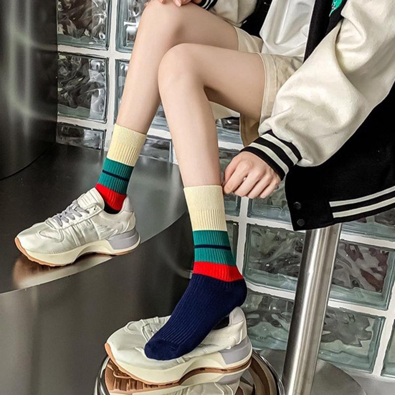 Sports Unisex Stockings Breathable Comfort Embroidery Japanese Vintage Socks Versatile