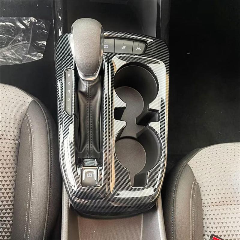 A51K-Car Center Console Gear Shift Panel Cover Trim For  Trax Seeker  2024 Parts (ABS Carbon Fiber)