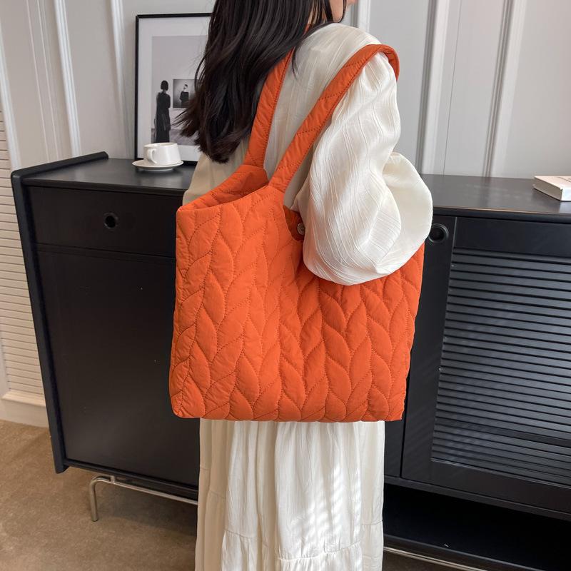 High Quality Handheld Bag Popular Women's Bag New Korean Large Capacity Tote Bag Retro Shoulder Bag Tote Handbag