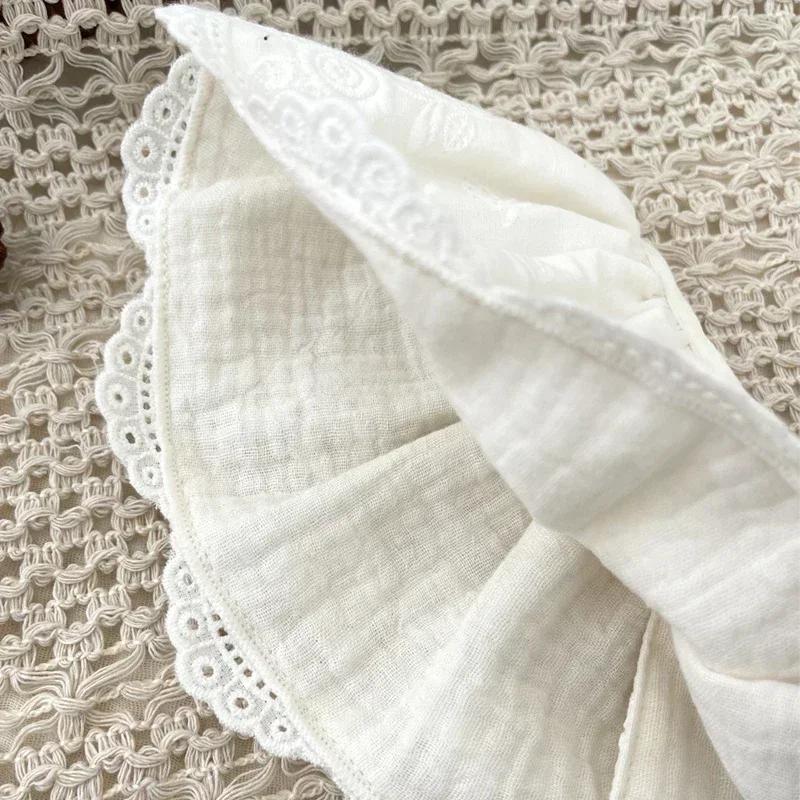 Baby Lätzchen Spitze Baby Accessoires Koreanische Kinder Spitzenkragen Niedlich Hohle Weibliche Baby Lätzchen Schal Floral Säuglinge Spucktuch