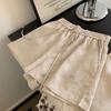 Elegantes zweiteiliges Set aus Weste und Shorts mit Spitzenstickerei für Herren und Damen