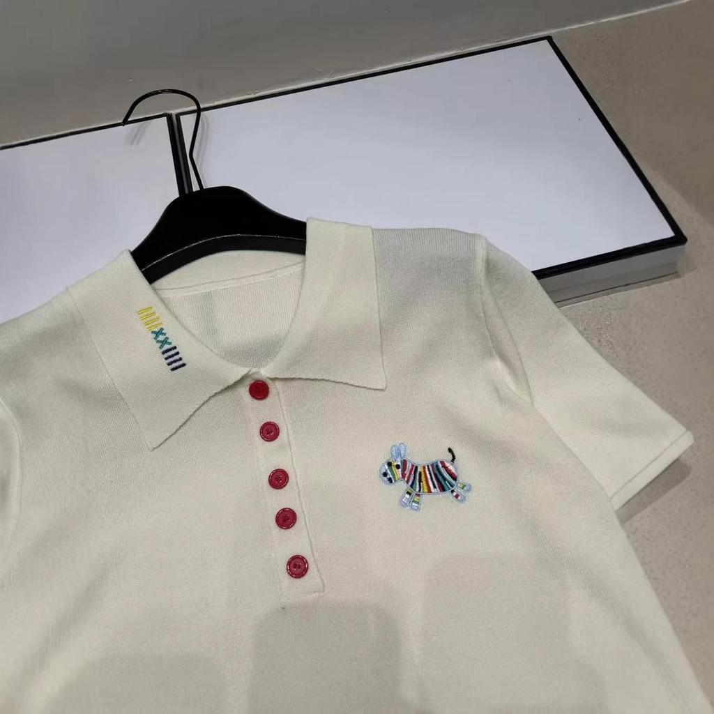 Embroidered Wooden Puppet Horse Lapel Knit Short Sleeve Luxury Casual Top - Summer 2026 Collection