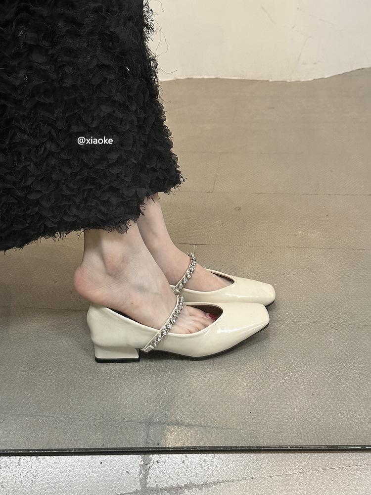 

XINZHOU ретро универсальные туфли Мэри Джейн с квадратным носком, украшенные стразами, женская обувь, вечерние туфли с нежным ветром, лакированная кожа 39