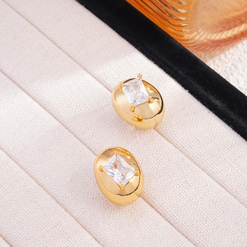 Elegant Rhombus Crystal Stud Earrings Women Post Minimalist Luxury Fashion Jewelry 2026 Collection