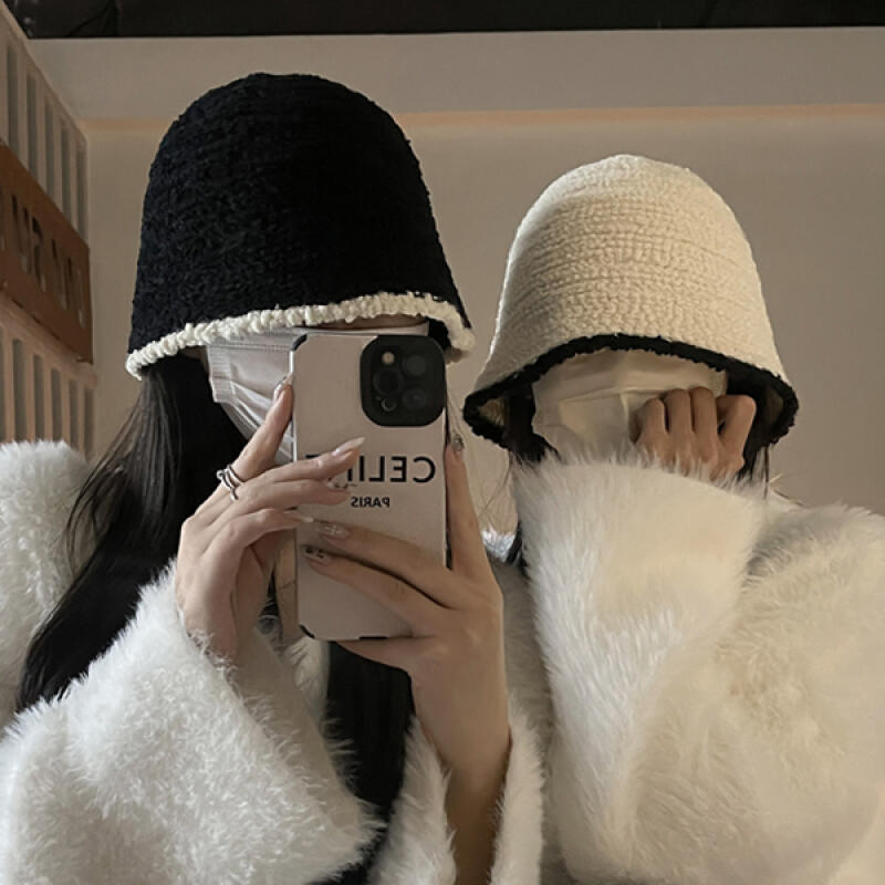 Darren Kuankku Daily Knit Bucket Hat Winter Hat black