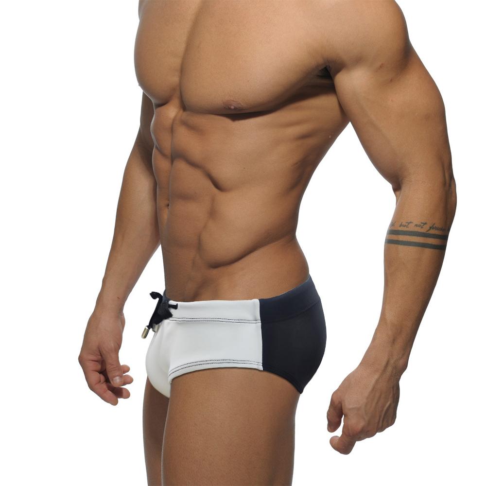 Men Swim Briefs Color Block Combination of Color Low Waist Tight Fit Sexy Swimwear Beach Wear Tanning Surfing