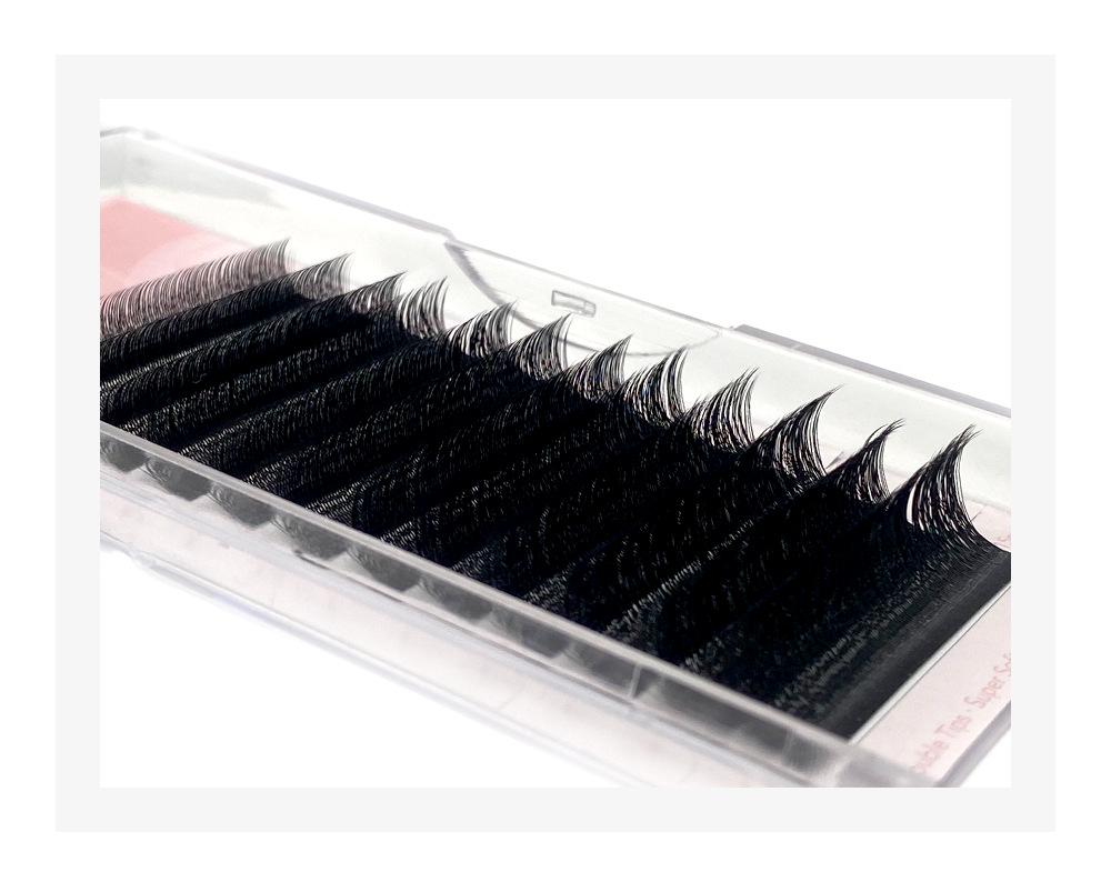 Clover 3D2.0 Soft Comic Style Sandwich Eyelash Extensions
