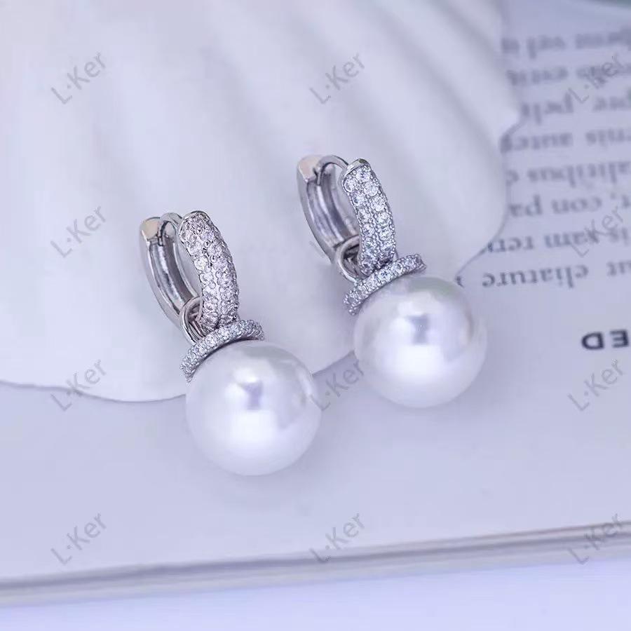 Korean High-End Exquisite Pearl Zirconia Ear Cuff - Elegant & Fashionable Light Luxury Earrings