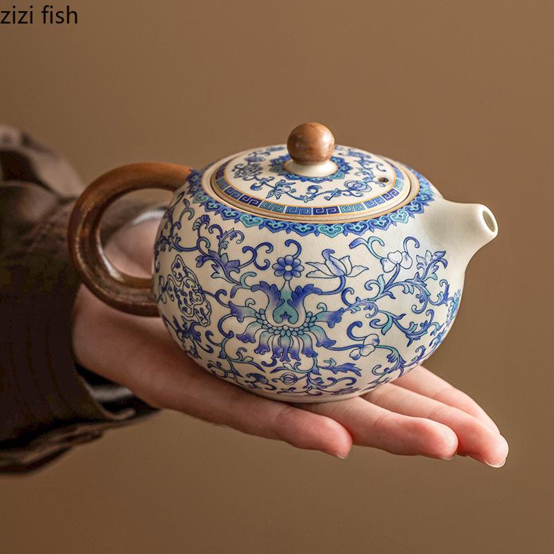 Ru Brennofen Blau Weiß Keramik Teekanne Kreative Teezubereiter Retro Handgefertigte Teekanne Kung Fu Teeset Haushalts-Teegeschirr Tee-Sieb
