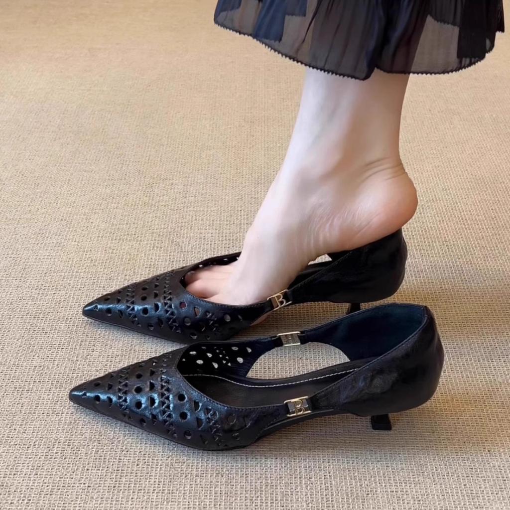 Pointed Temperament Breathable Sandals Women's Hole 2025 New Beautiful Hollow Shallow Mouth French Thin Heel Bag Head Single Shoes Women