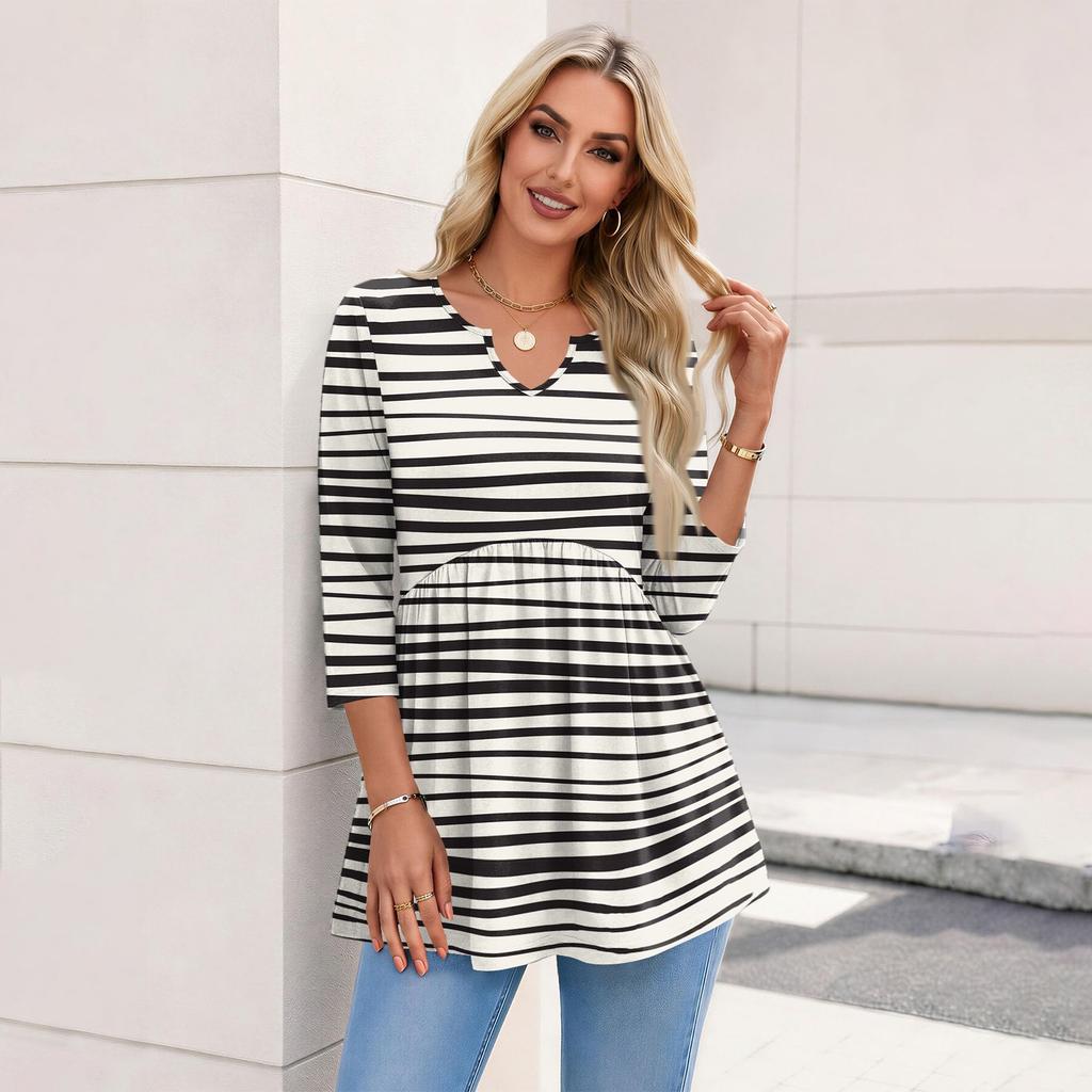 Women's Casual Striped V-Neck Three-Quarter Sleeve Blouse for Everyday Wear