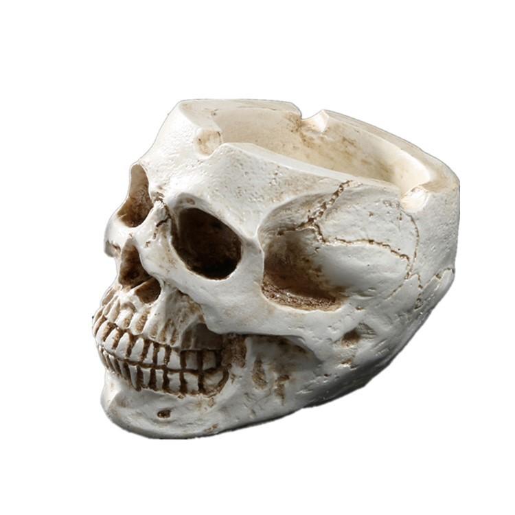 Skeleton Skull Resin Decor Ashtray With Handcrafted Carving For Halloween Home Office Ornament