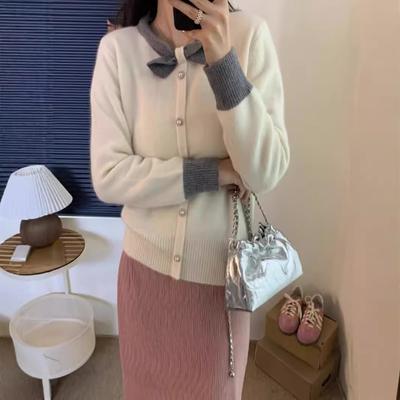 Women's Autumn and Winter Clashing Bowknot Pullover Knitted Sweater