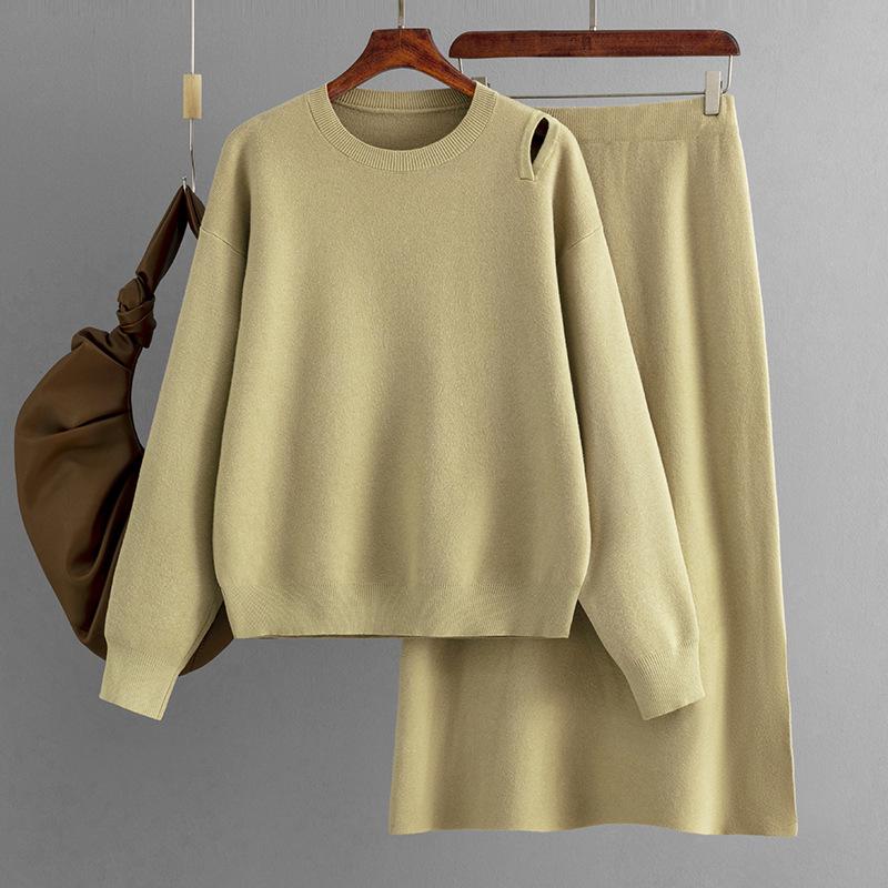 Autumn And Winter Loose Round Neck Sweater Skirt Set Casual Loose Knit Two Piece Set
