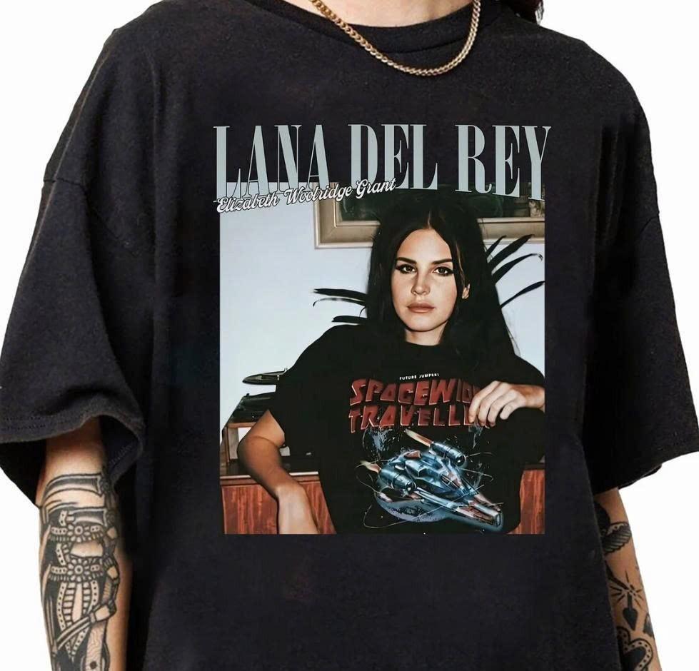 Lana del rey clothing graphic T-shirt, Lana Del Rey Shirt, blue banisters Album Unisex T-Shirt S