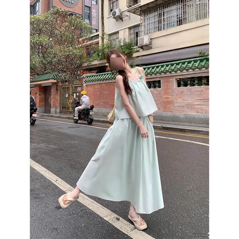 

Green Fashionable Women s A-Line French Skirt Set - Summer Two-Piece with Chic Suspender Design XL (110-120 lbs)