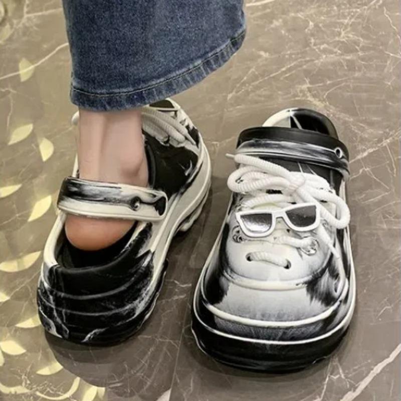 Women's Croc Shoes Thick Sole Increased Anti-Slip Two-Wear Beach Baotou Sandals Summer Baotou Slippers