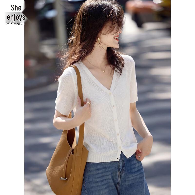 

Women s Summer Knit Short-Sleeve Top M