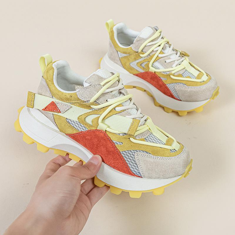 

Women s new leather mesh platform sports style casual shoes versatile, lightweight and non-slip running shoes 35 жёлтый