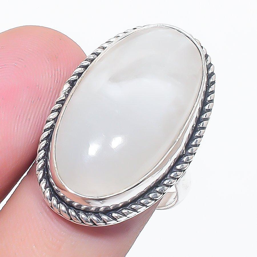 Moonstone Gemstone 925 Sterling Silver Jewelry Ring Size 7